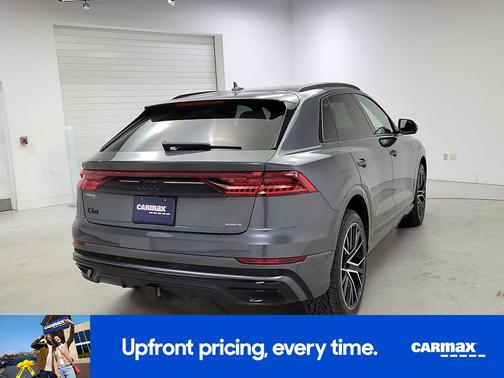 2021 Audi Q8 Premium Plus