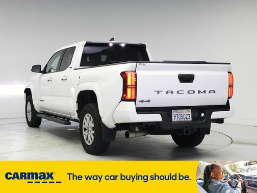 2024 Toyota Tacoma SR5