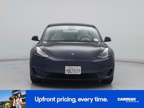 Gray 2022 Tesla Model 3