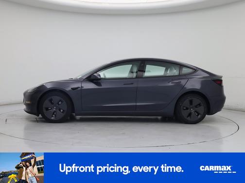 Gray 2022 Tesla Model 3