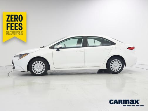 White 2024 Toyota Corolla LE