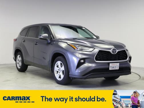 2023 Toyota Highlander LE