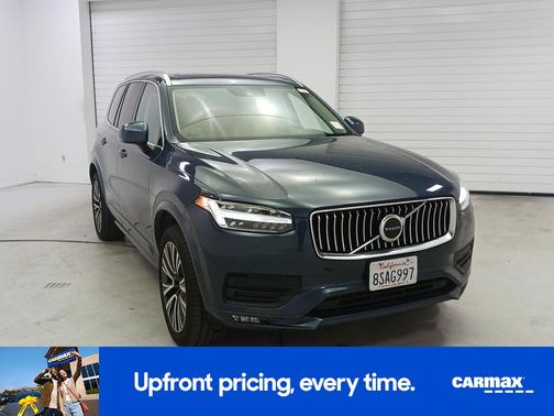2020 Volvo XC90 T6 Momentum