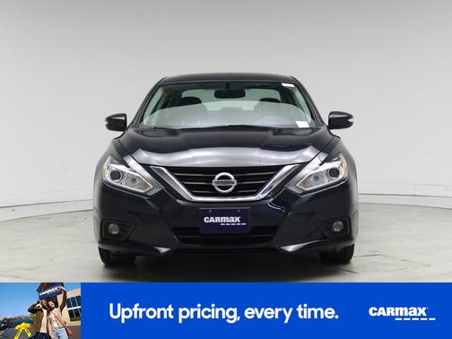 2017 Nissan Altima SV