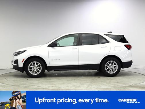 White 2023 Chevrolet Equinox LS
