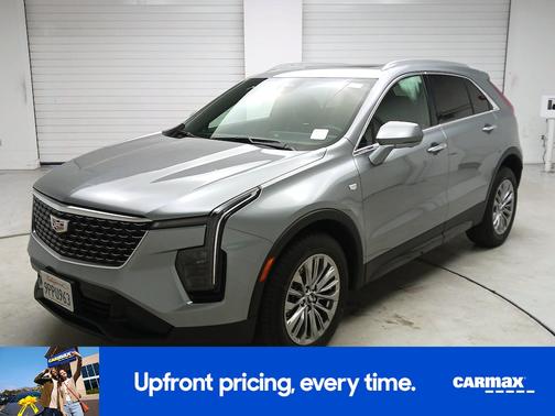 2025 Cadillac XT4 Premium Luxury