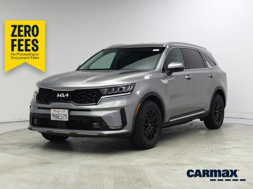 Gray 2023 Kia Sorento Hybrid EX