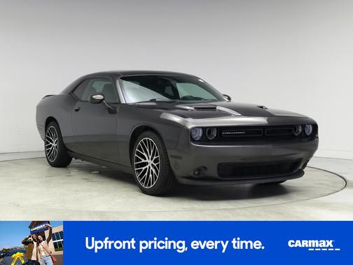 2015 Dodge Challenger SXT Plus