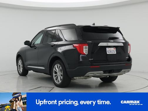 Black 2021 Ford Explorer XLT