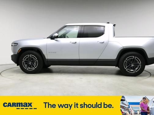 2025 Rivian R1T Adventure Dual-Motor Large