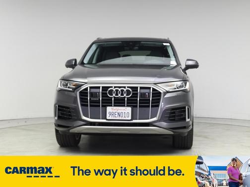 2022 Audi Q7 Premium Plus