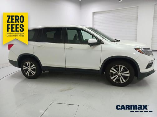White 2017 Honda Pilot EX-L