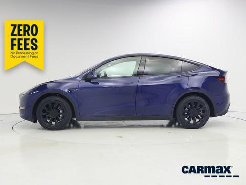 Blue 2023 Tesla Model Y Long Range