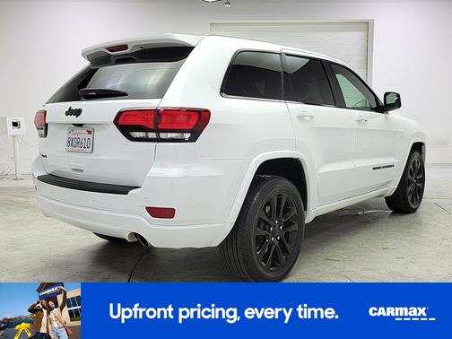 White 2021 Jeep Grand Cherokee Laredo X