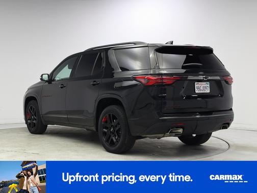 Black 2022 Chevrolet Traverse Premier