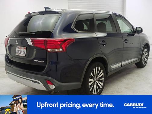 Blue 2019 Mitsubishi Outlander ES