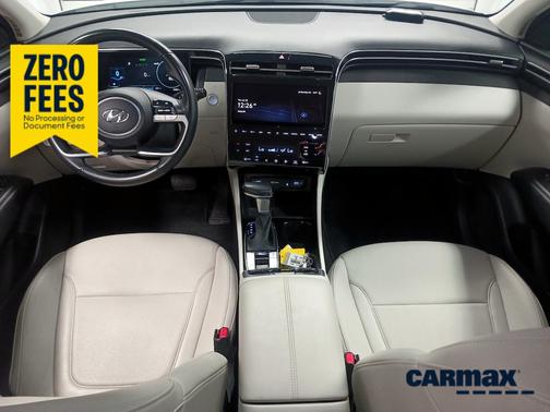 White 2024 Hyundai TUCSON SEL
