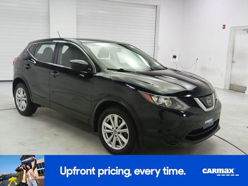 Black 2019 Nissan Rogue Sport SV