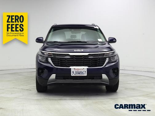 Blue 2024 Kia Seltos EX