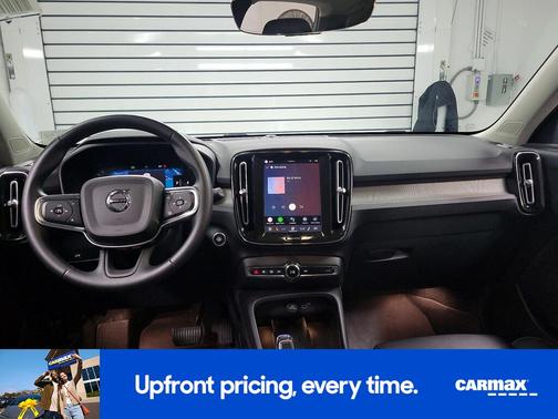 Black 2025 Volvo XC40 B5 Plus Dark Theme