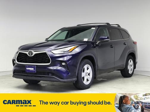 2022 Toyota Highlander LE