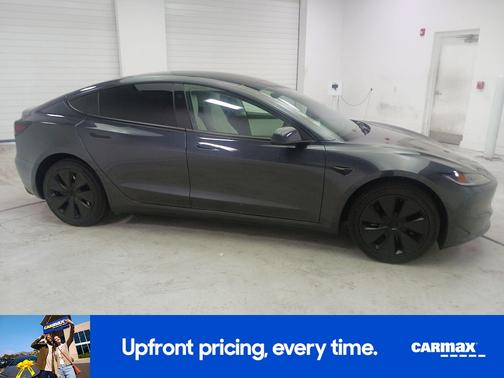 Gray 2024 Tesla Model 3 Long Range