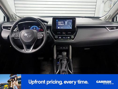White 2024 Toyota Corolla Cross XLE