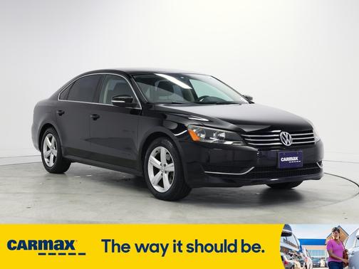 2015 Volkswagen Passat SE
