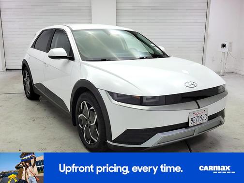 White 2022 Hyundai IONIQ 5 SEL