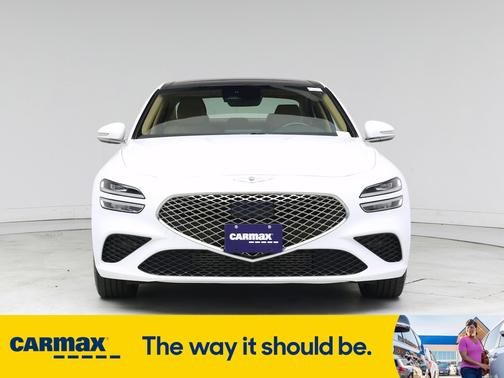 2022 Genesis G70 2.0T