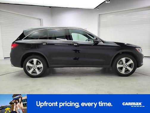 Black 2018 Mercedes-Benz GLC 300