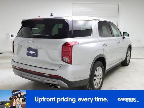 2023 Hyundai PALISADE SE