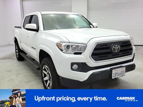 White 2019 Toyota Tacoma SR5