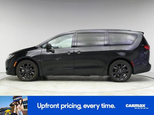 2020 Chrysler Pacifica Touring