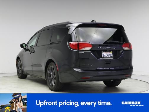 2020 Chrysler Pacifica Touring
