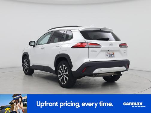 2024 Toyota Corolla Cross XLE