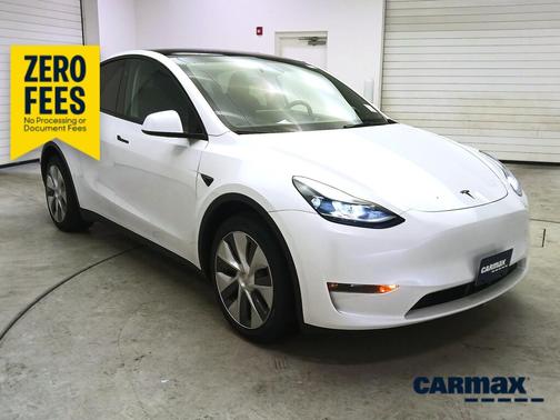 White 2023 Tesla Model Y Long Range