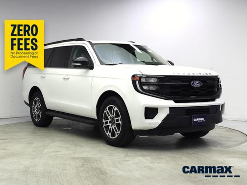 White 2025 Ford Expedition Active