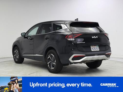 Black 2023 Kia Sportage Hybrid LX
