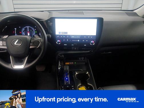 2024 Lexus NX 450h+ Luxury