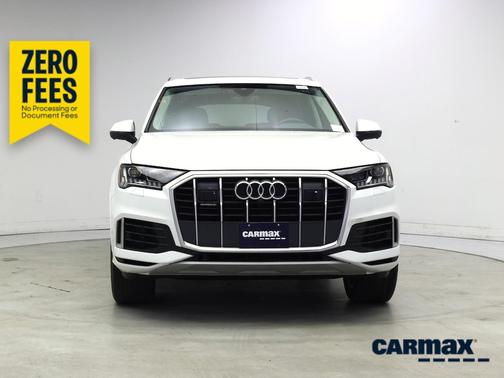 White 2023 Audi Q7 Premium Plus