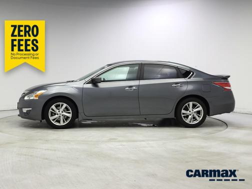 Gray 2015 Nissan Altima SV