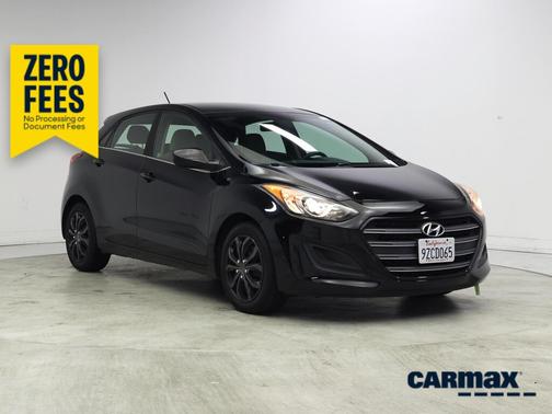 Black 2017 Hyundai ELANTRA GT