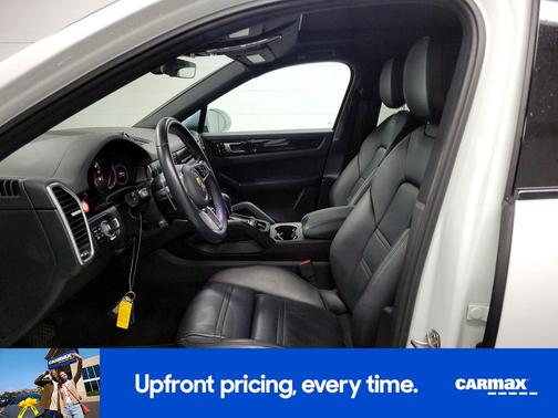 2020 Porsche Cayenne Coupe