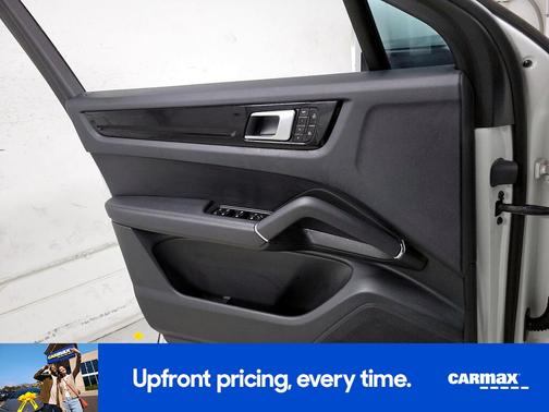 2020 Porsche Cayenne Coupe