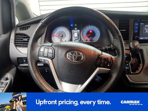 2017 Toyota Sienna SE Premium
