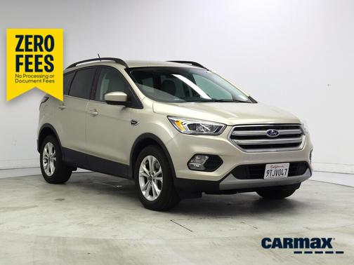 Gold 2018 Ford Escape SEL
