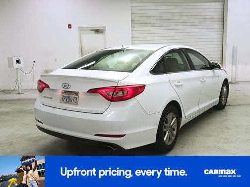 White 2016 Hyundai SONATA SE