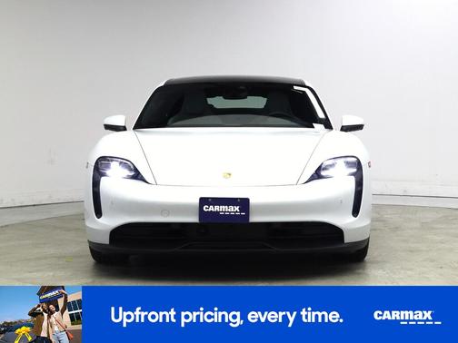 White 2022 Porsche Taycan