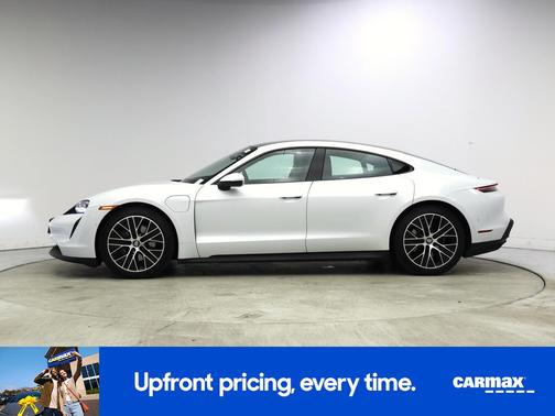 White 2022 Porsche Taycan